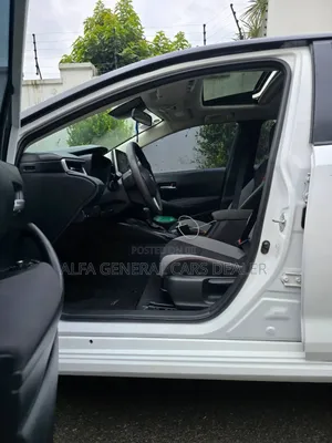 Toyota Corolla 2022 White