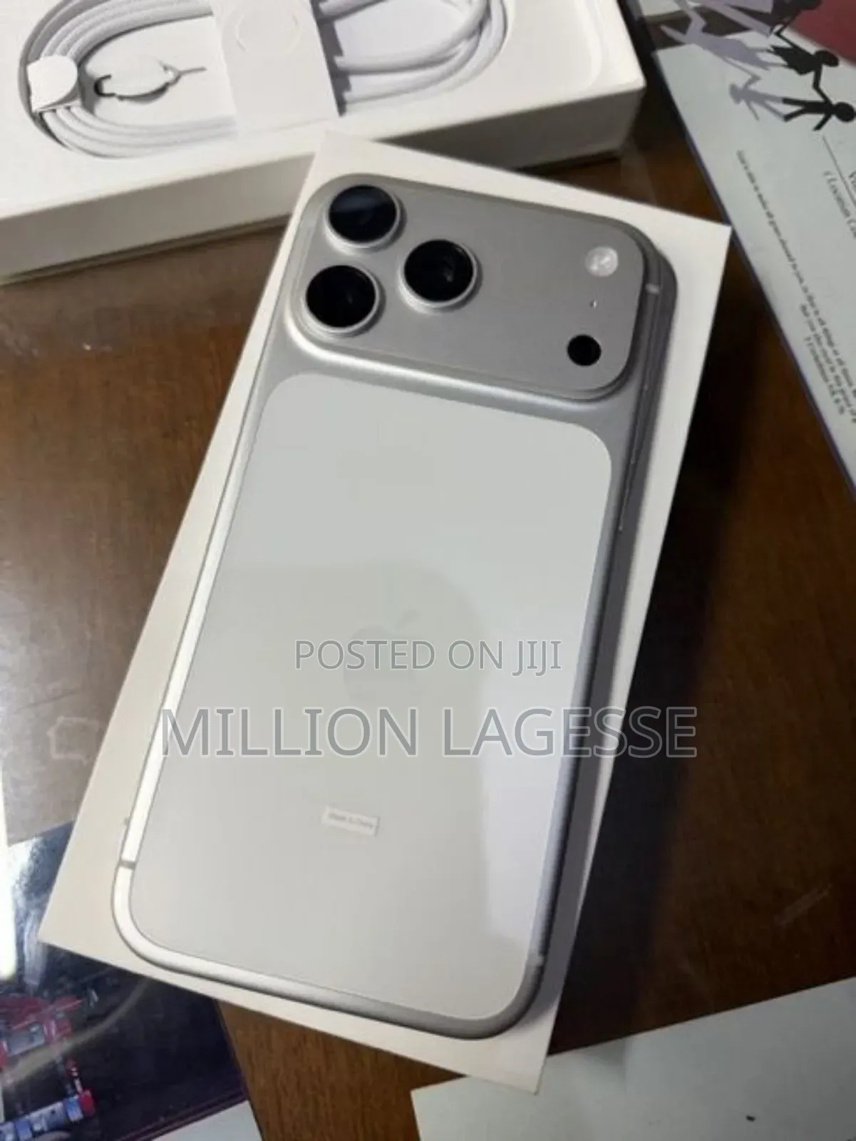 New Apple iPhone 17 Pro Max 256 GB Silver