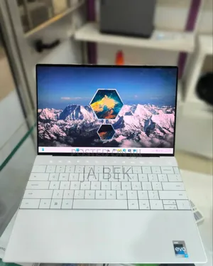 New Laptop Dell XPS 13 16GB Intel Core I7 SSD 512GB