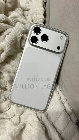 New Apple iPhone 17 Pro Max 256 GB Silver