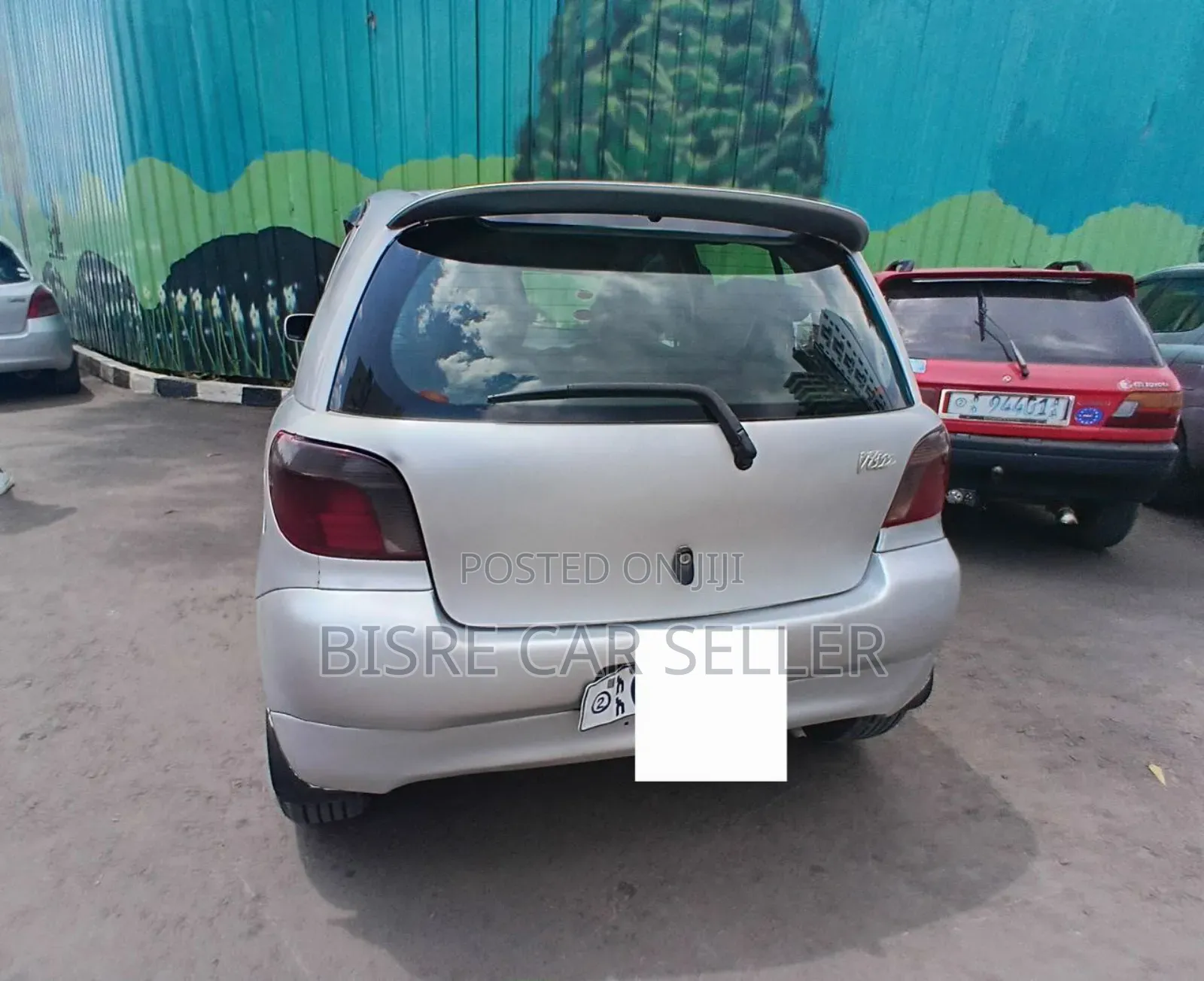 Toyota Vitz 2001 Silver