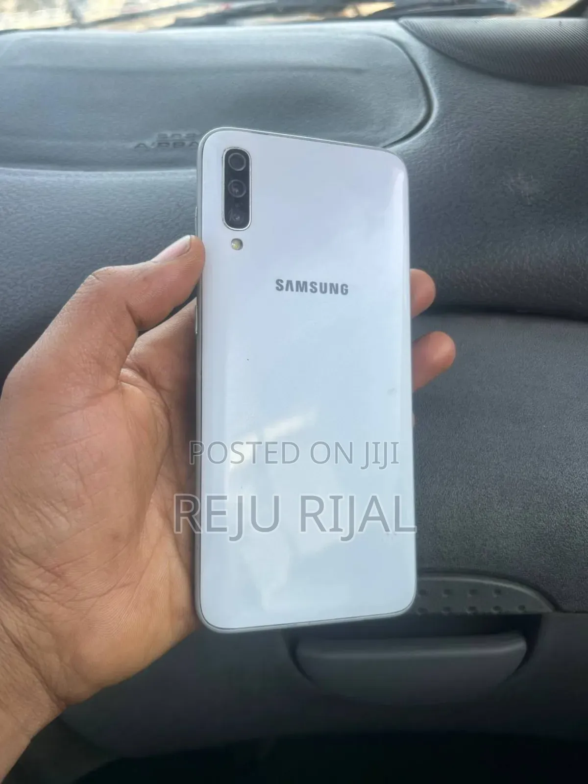 Samsung Galaxy A70 128 GB White