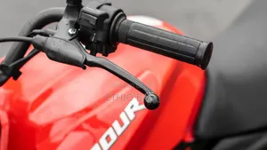 New Hero Glamour 2024 Red