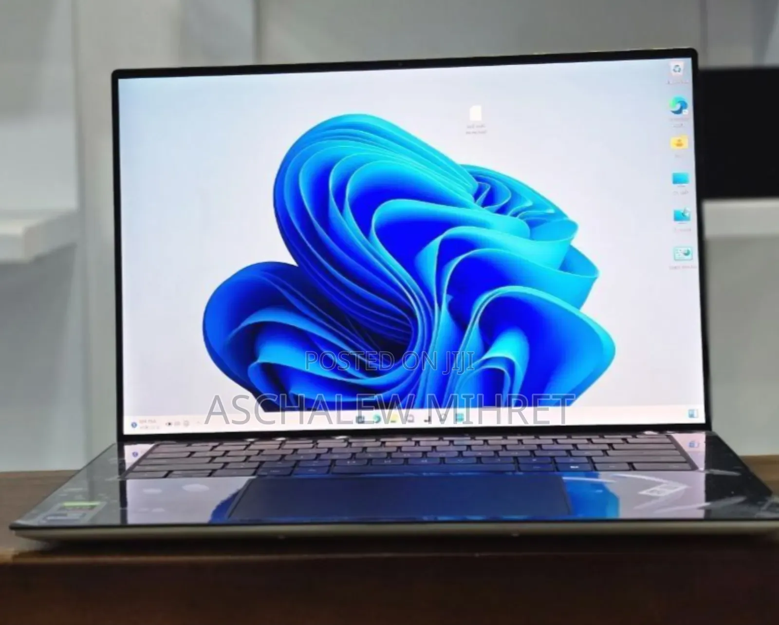 New Laptop Dell XPS 15 32GB Intel Core I9 SSD 1T