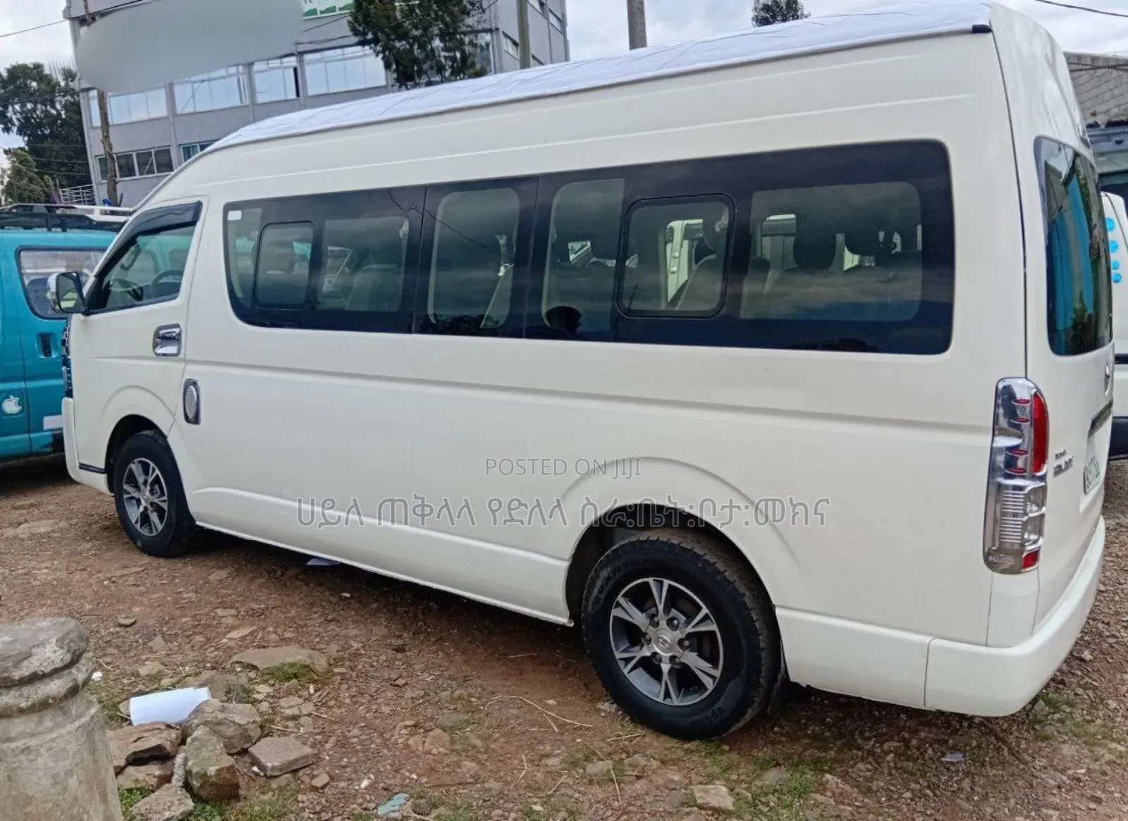 Toyota HiAce 2022 White