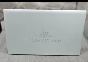 New Laptop HP EliteBook 845 G7 16GB AMD Ryzen 5 SSD 512GB
