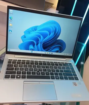 New Laptop HP EliteBook 1040 G8 16GB Intel Core I5 SSD 256GB