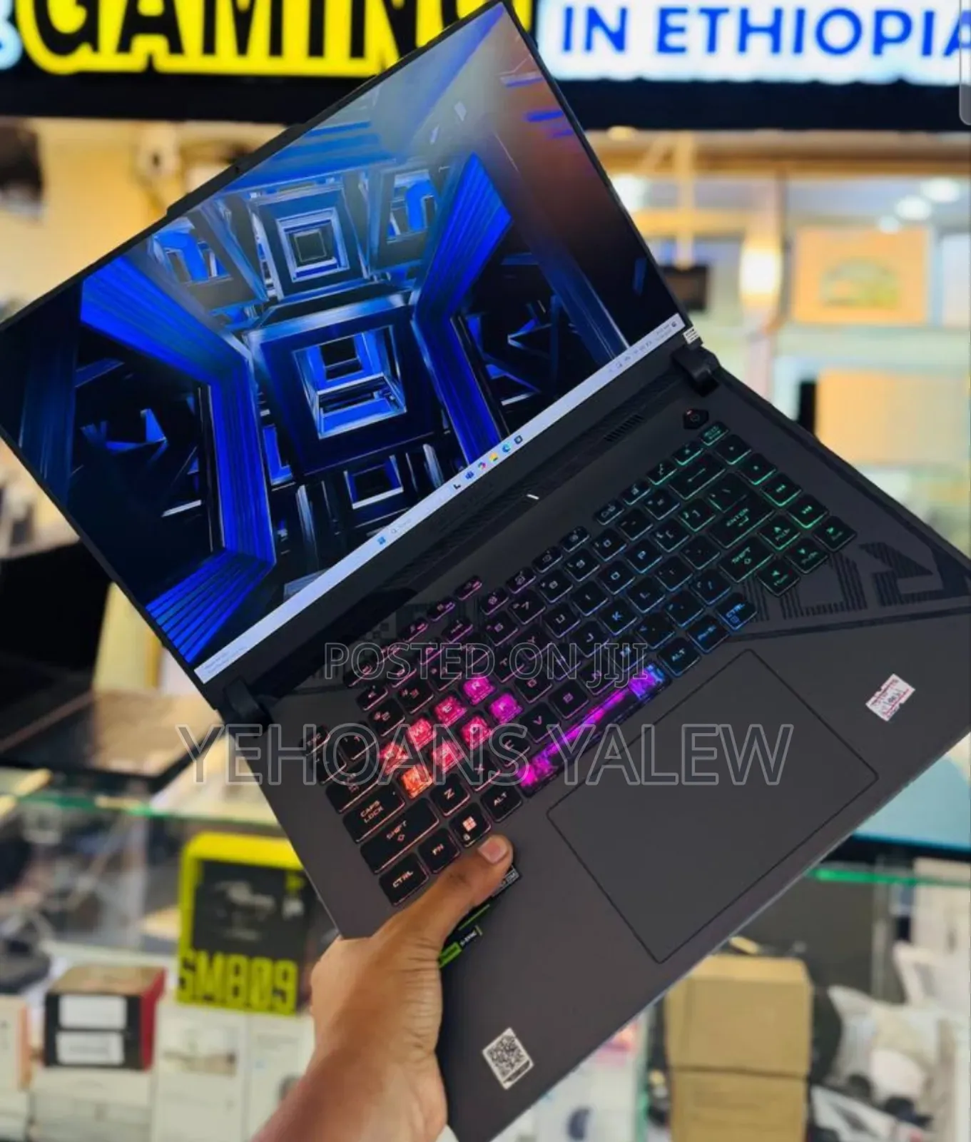 New Laptop Asus ROG Strix G15 16GB Intel Core I9 SSD 1T