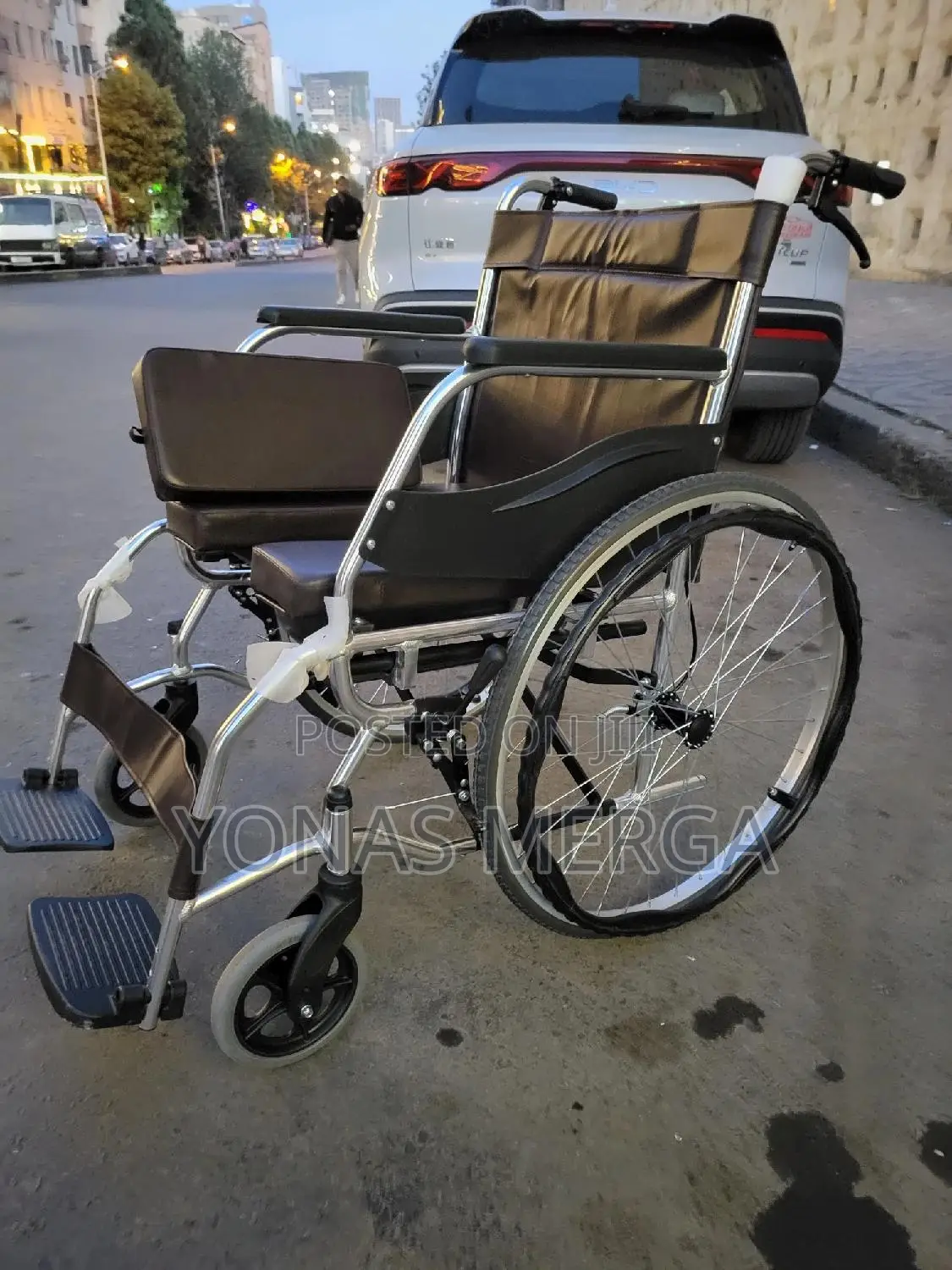 Toilet Wheelchair䴉罾commode Wheelchair Designed for Daily Comfort.