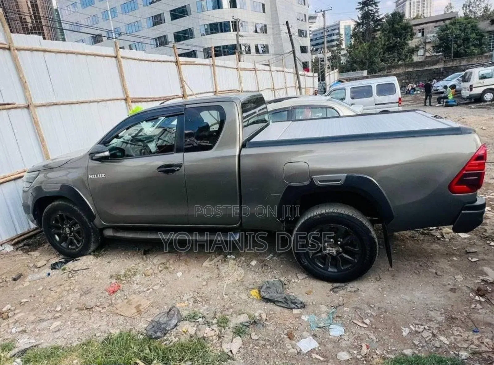 Toyota Hilux 2021 Gray