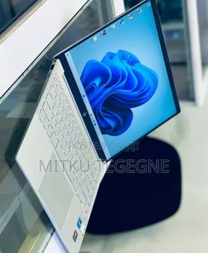 Photo - New Laptop HP Pavilion 15 16GB Intel Core I5 SSD 1T