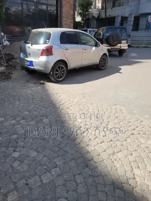 Toyota Yaris 1.0 2006 Gray