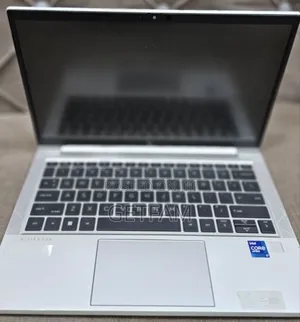 Photo - New Laptop HP EliteBook 830 16GB Intel Core I7 SSD 512GB