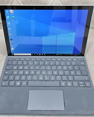 Photo - New Laptop Microsoft Surface 16GB Intel Core I7 SSD 256GB