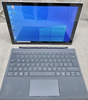 New Laptop Microsoft Surface 16GB Intel Core I7 SSD 256GB