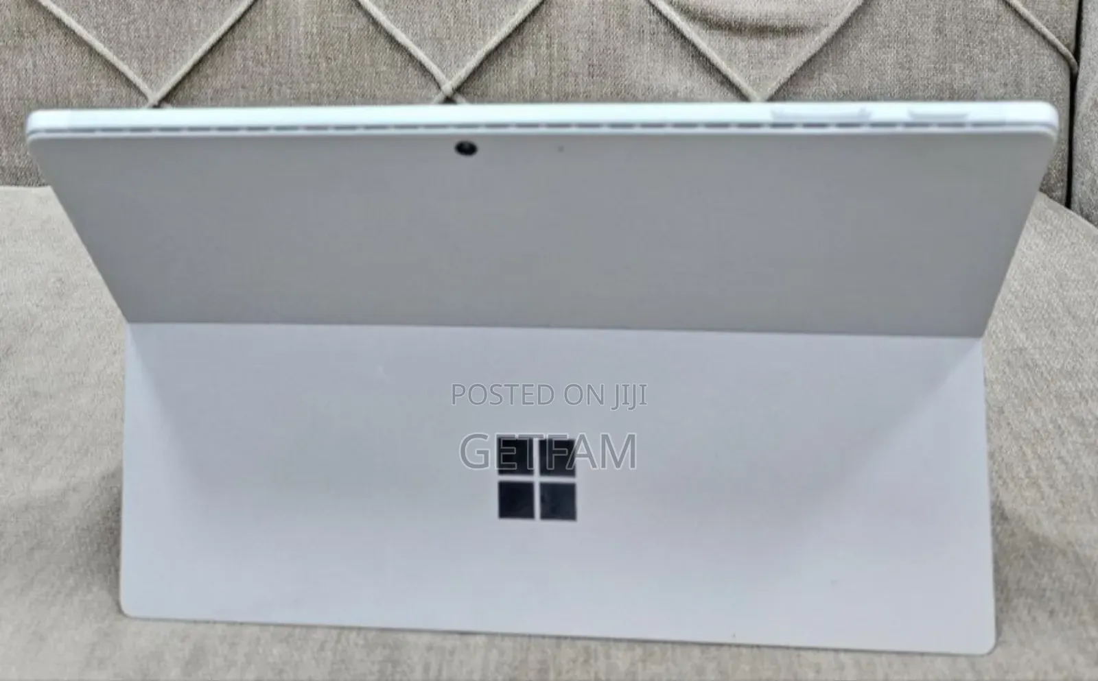 New Laptop Microsoft Surface 8GB Intel Core I7 SSD 256GB