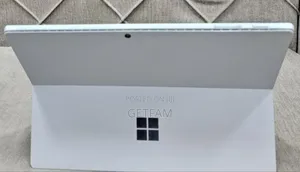 New Laptop Microsoft Surface 8GB Intel Core I7 SSD 256GB