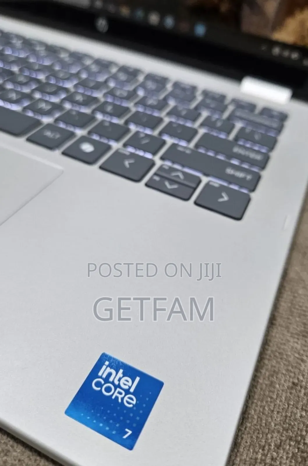 New Laptop HP OmniBook Ultra Flip 14" 16GB Intel Core Ultra 7 SSD 1T