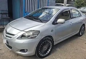 Toyota Yaris 2007 Silver