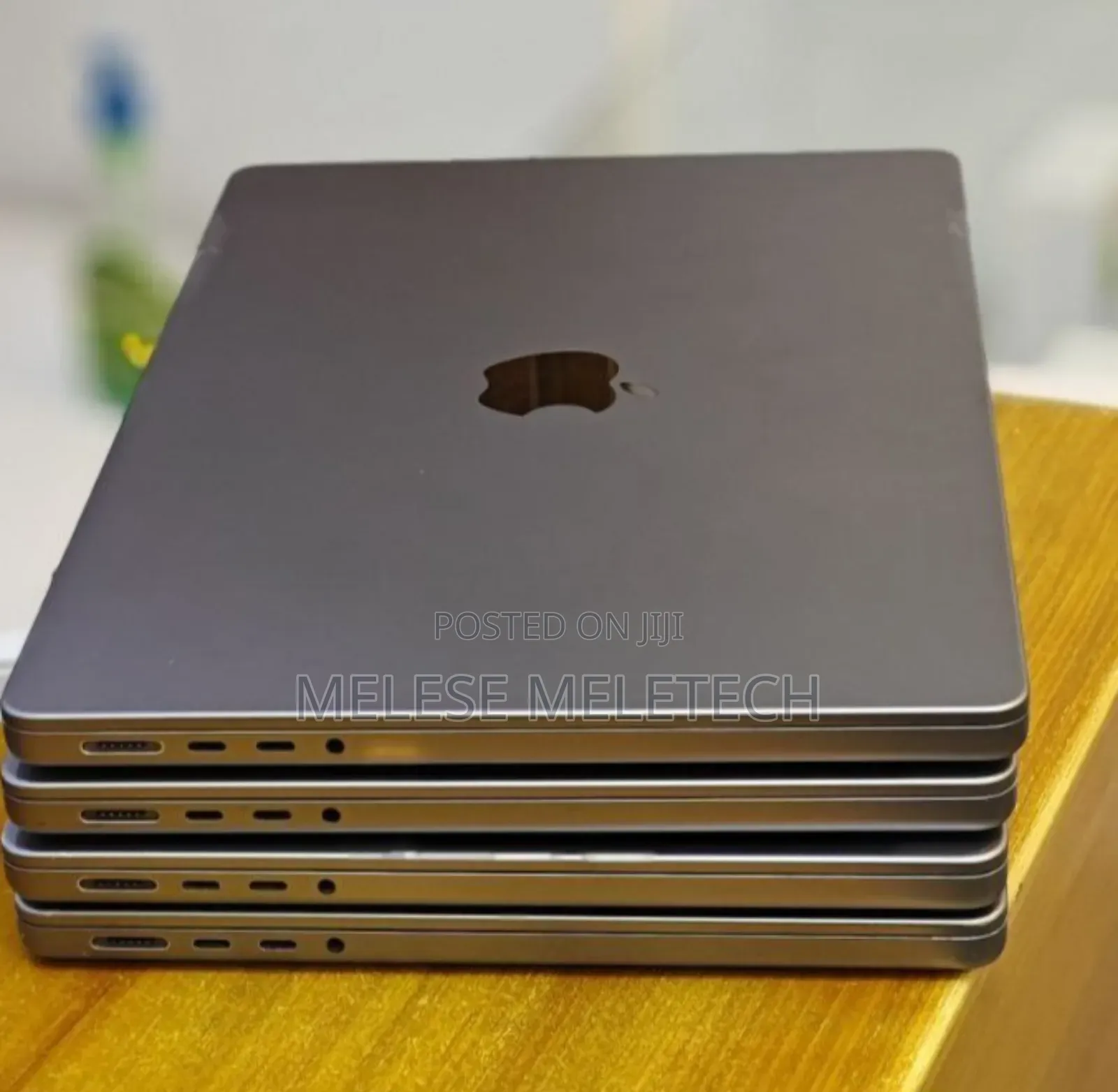 New Laptop Apple MacBook Pro 2021 M1 32GB Apple M1 Pro SSD 512GB