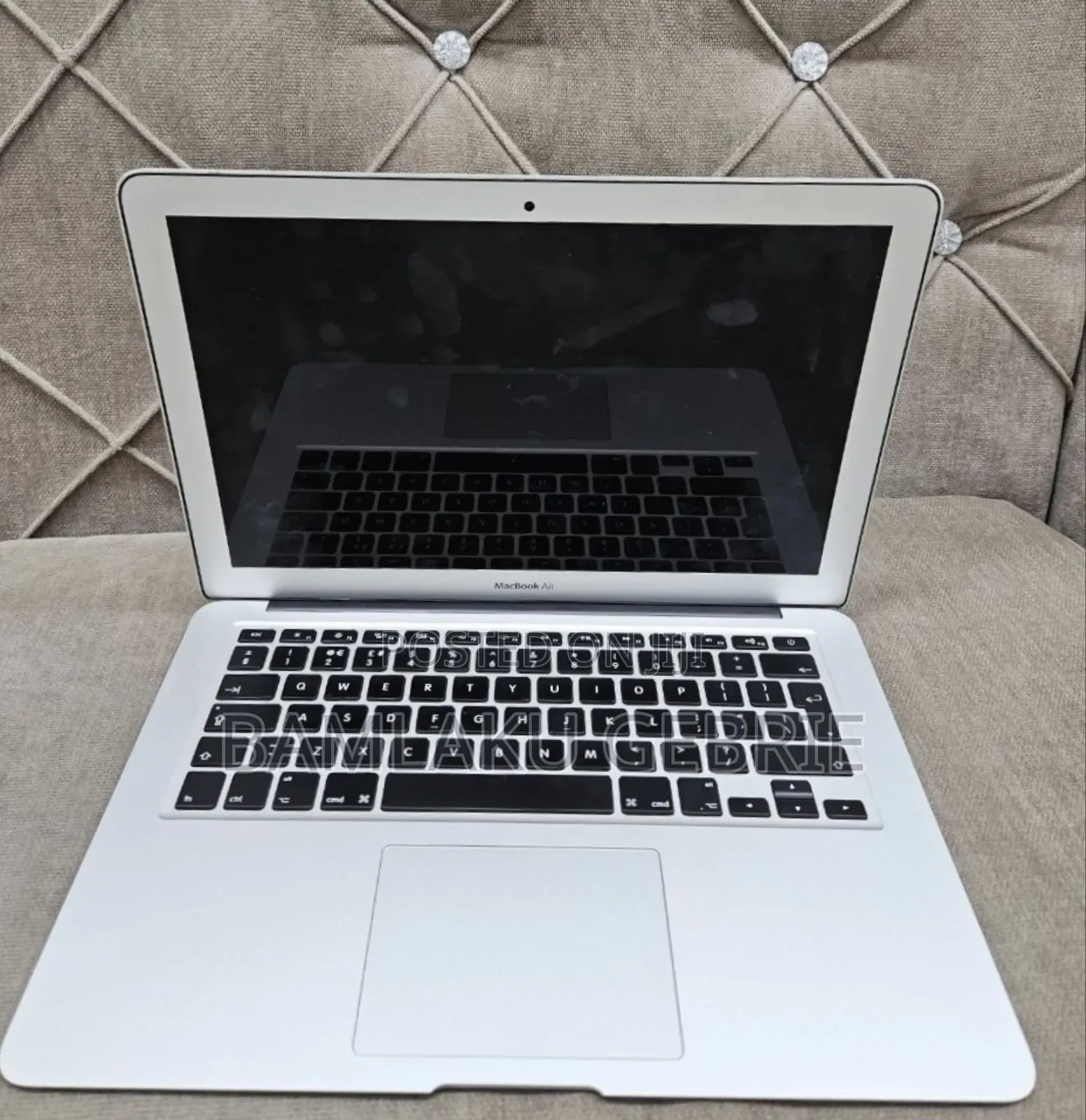 New Laptop Apple MacBook Air 2013 4GB Intel Core I5 SSD 256GB