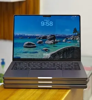 New Laptop Apple MacBook Pro 2021 M1 32GB Apple M1 Pro SSD 512GB