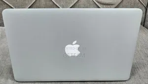 New Laptop Apple MacBook Pro 2015 8GB Intel Core I5 SSD 128GB