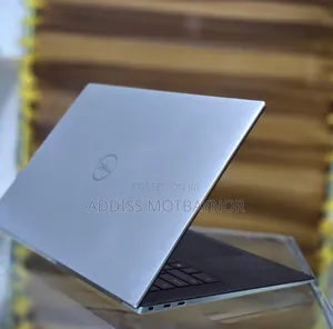 Photo - New Laptop Dell XPS 15 16GB Intel Core I7 SSD 512GB