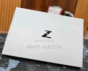 New Laptop HP ZBook Firefly 15 G7 16GB Intel Core I7 SSD 512GB