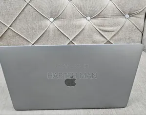 New Laptop Apple MacBook Pro 2019 16GB Intel Core I9 SSD 512GB