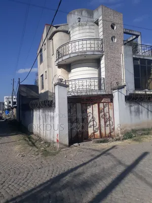 8bdrm Penthouse in Nasswe Real State, Nifas Silk-Lafto for sale