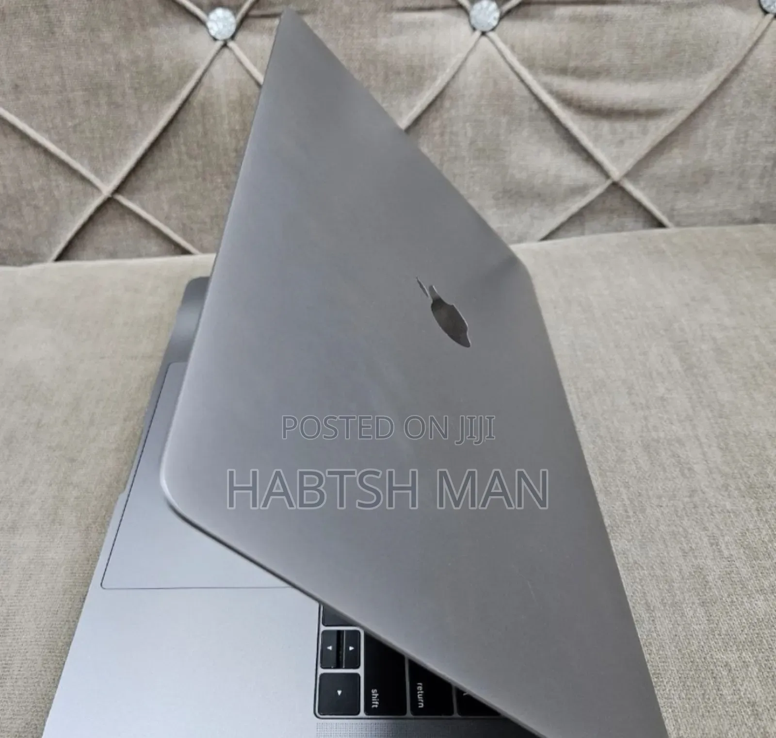 New Laptop Apple MacBook Pro 2019 16GB Intel Core I9 SSD 512GB