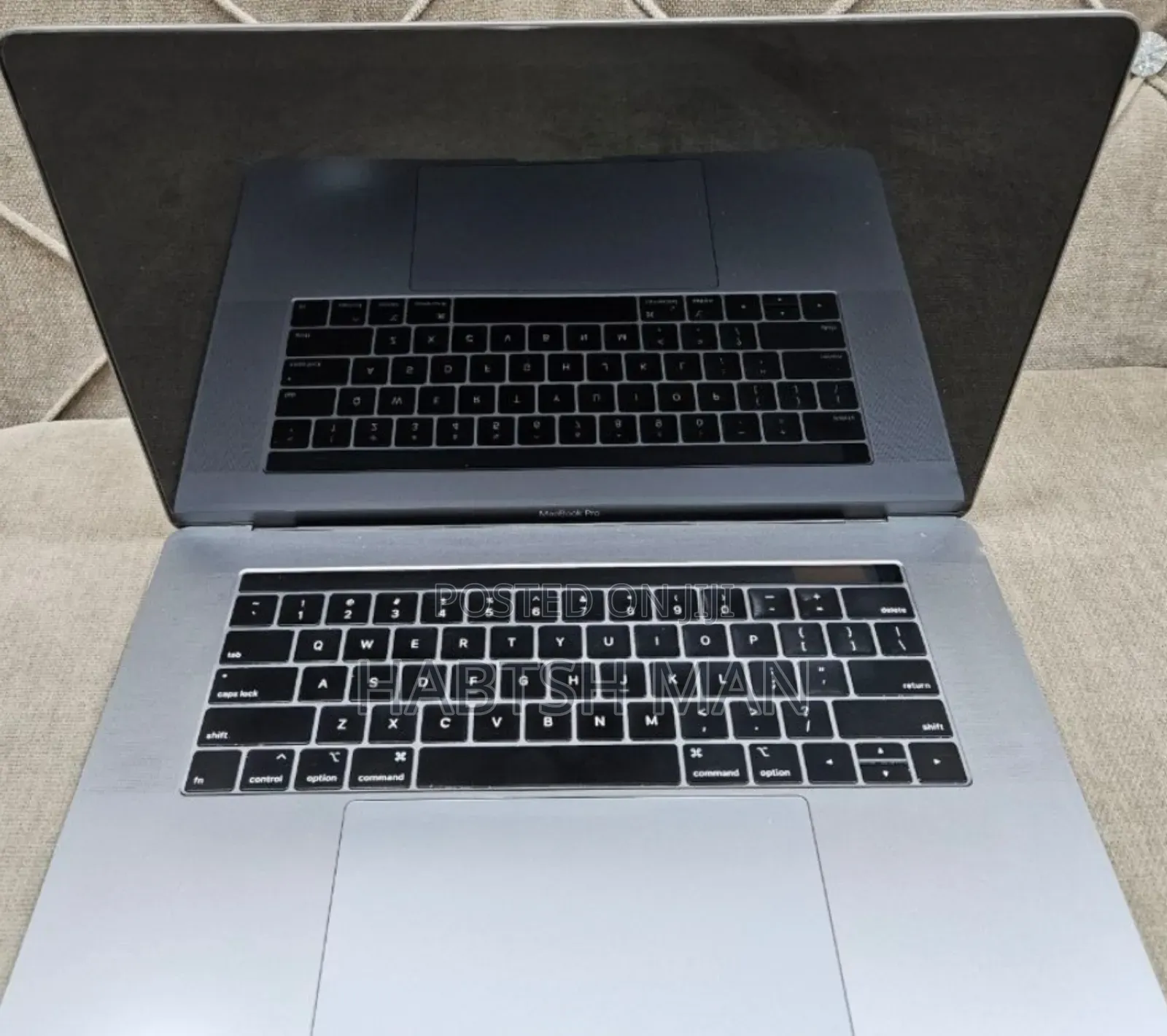 New Laptop Apple MacBook Pro 2019 16GB Intel Core I9 SSD 512GB