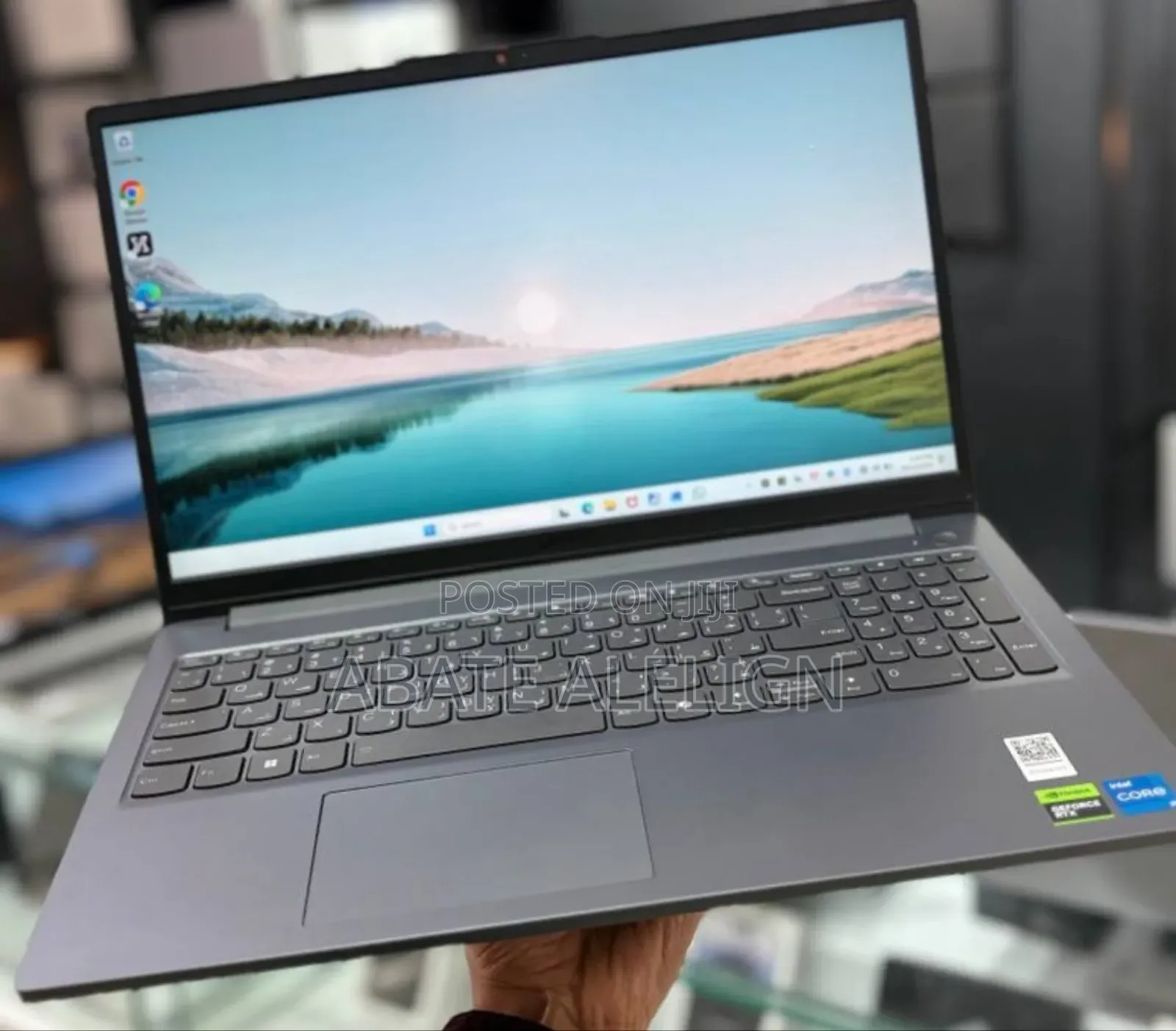 New Laptop Lenovo LOQ 15ARP9 16GB Intel Core I7 SSD 512GB