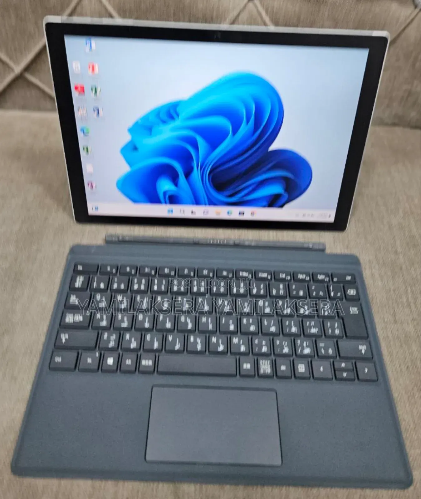 New Laptop Microsoft Surface Pro 7 16GB Intel Core I7 SSD 256GB