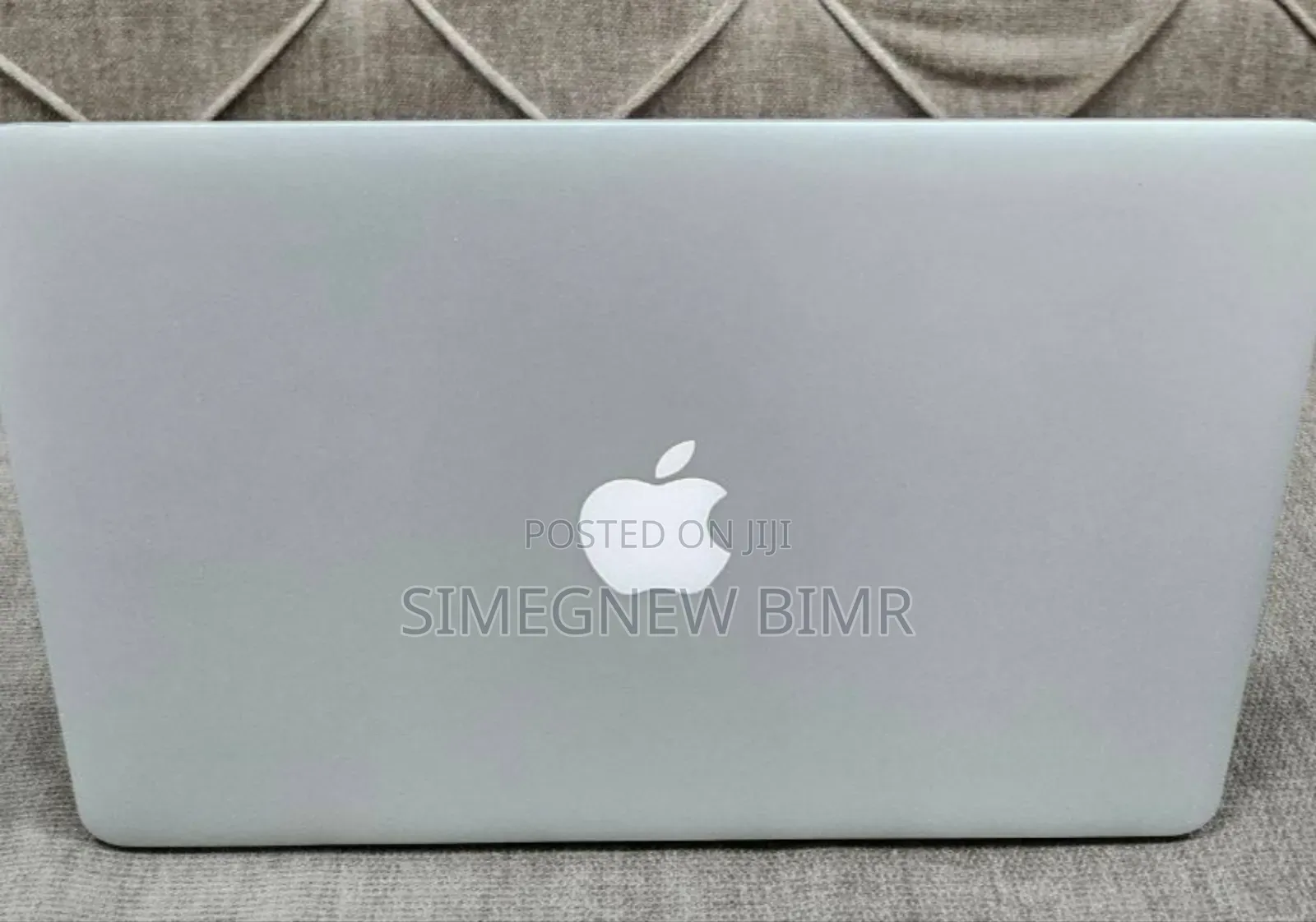 New Laptop Apple MacBook 2015 8GB Intel Core I5 SSD 128GB