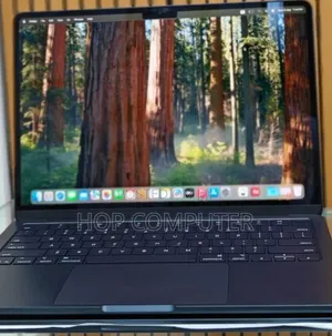 New Laptop Apple MacBook Air 2024 M3 13-Inch 8GB Apple M3 SSD 256GB