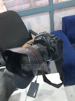 Photo - Camera 5d Mark 4