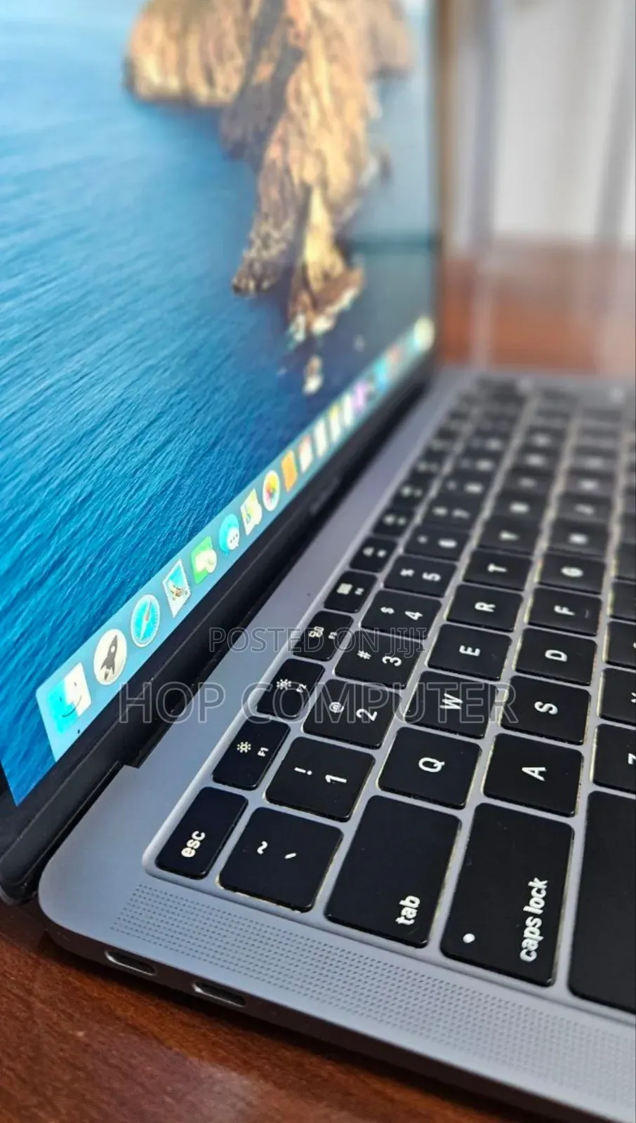 New Laptop Apple MacBook Air 2019 8GB Intel Core I5 SSD 128GB