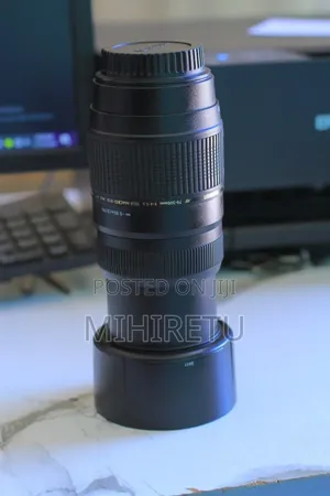 Photo - Canon Zoom Lens