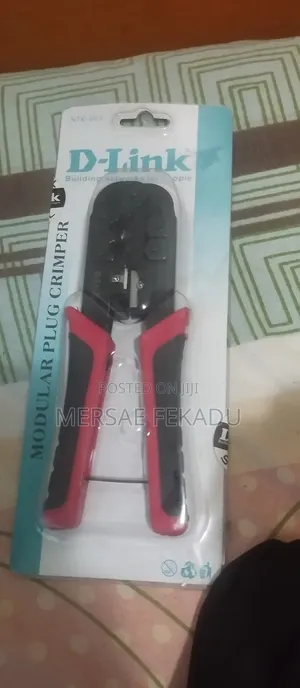 Photo - Crimper and Cable Tester