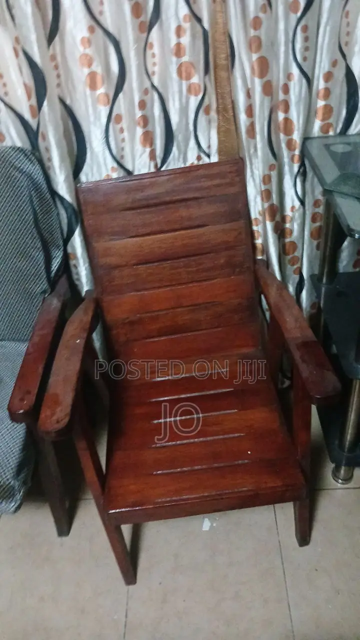 Used Sofa for Antiquity and Usage