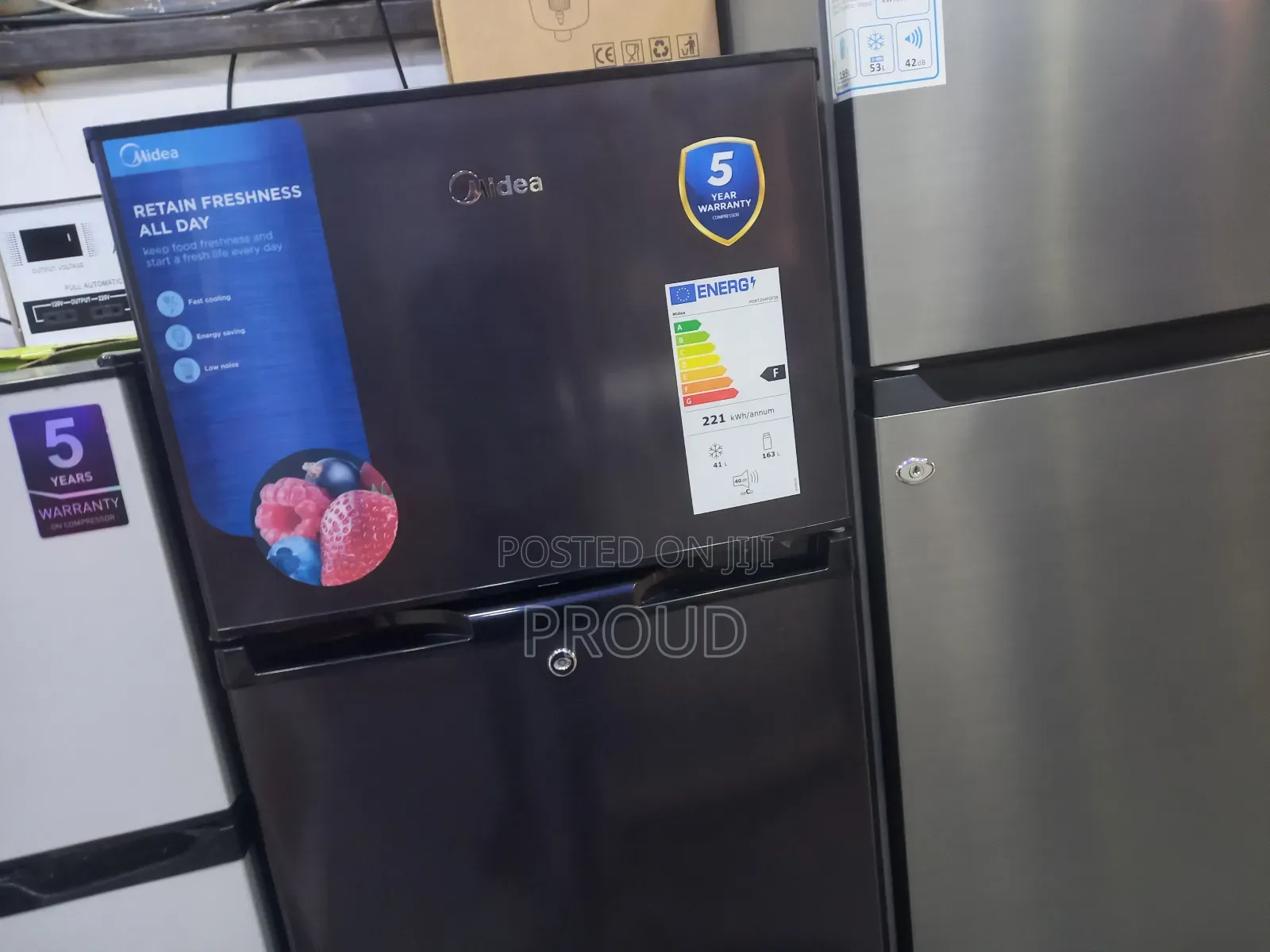 Media 310 Model Frige
