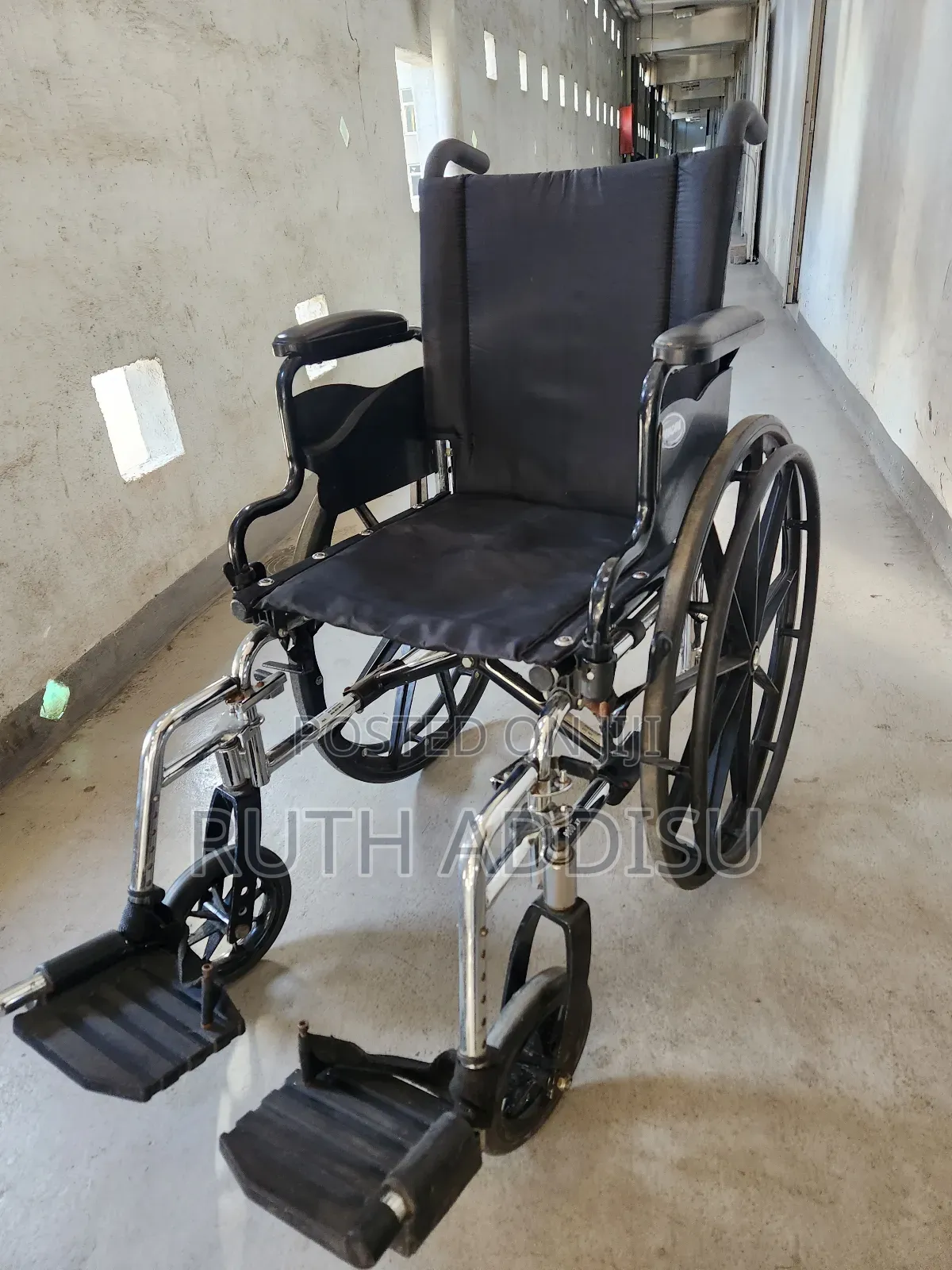 Normal Foldable Wheelchair協助wheelchair瘨你wheelchair予我wheelchair Used