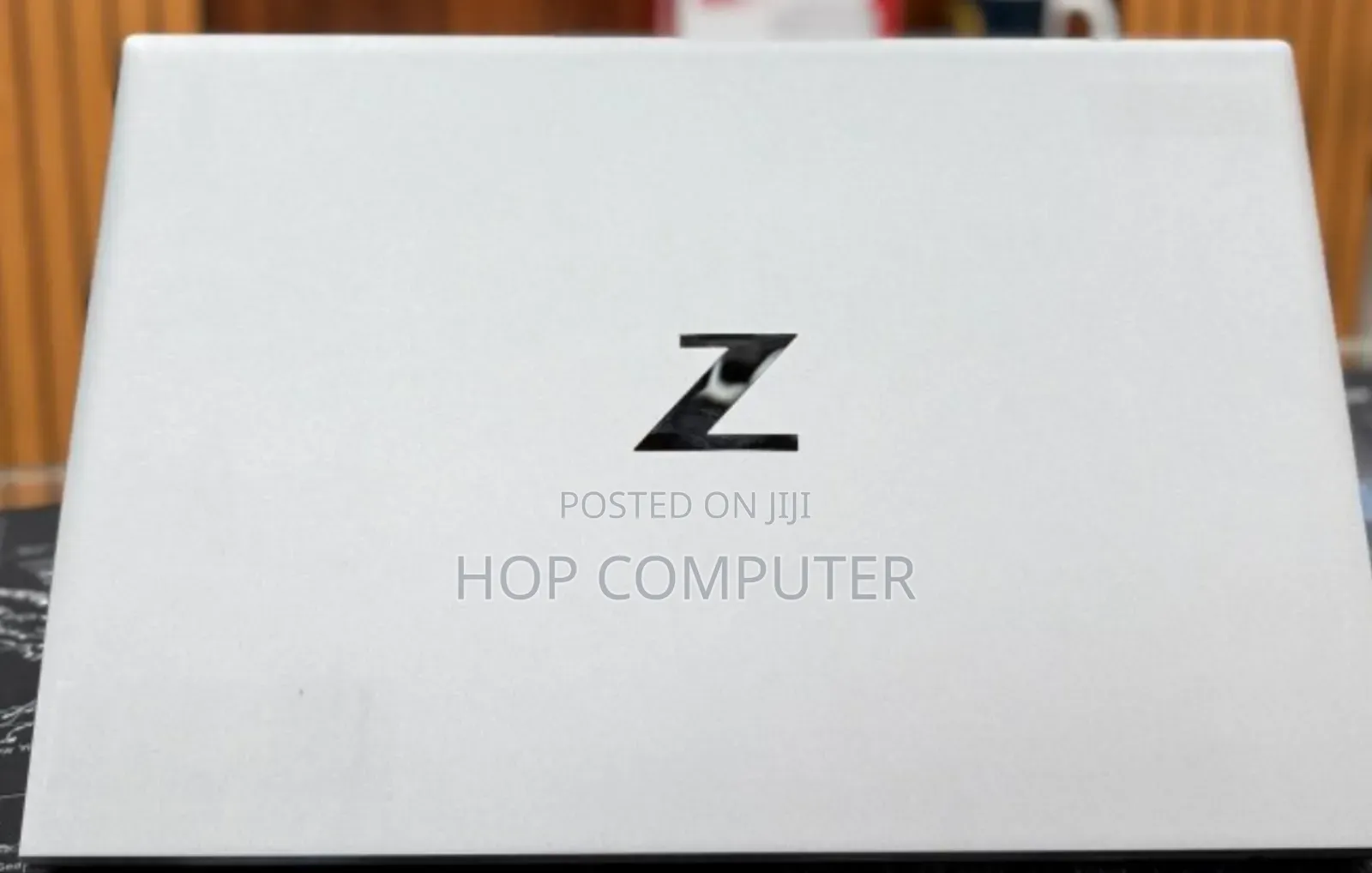 New Laptop HP ZBook Firefly G8 16GB Intel Core I7 SSD 512GB