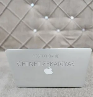 New Laptop Apple MacBook Air 2015 8GB Intel Core I5 SSD 128GB