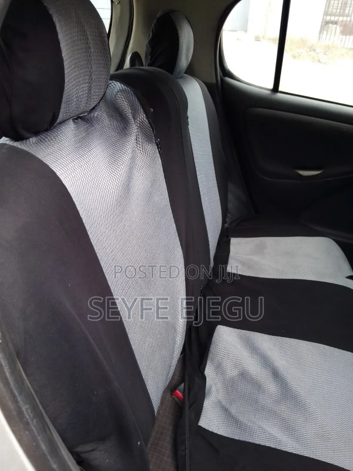 Toyota Yaris 1.4 2002 Silver