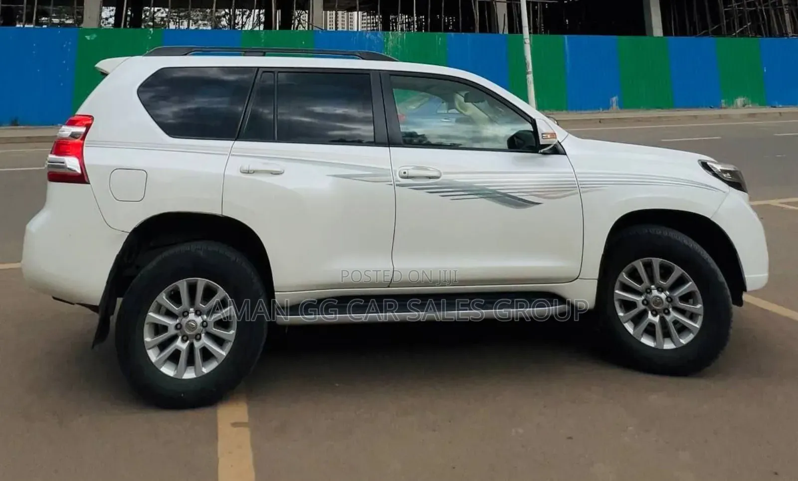 Toyota Land Cruiser 2015 White