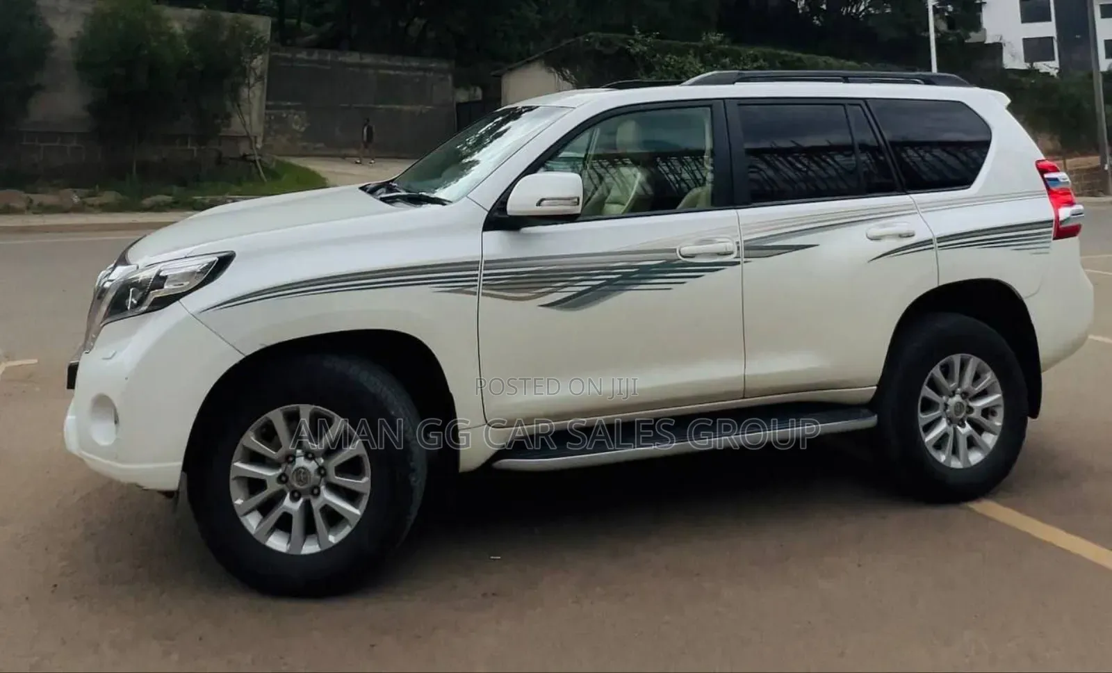 Toyota Land Cruiser 2015 White