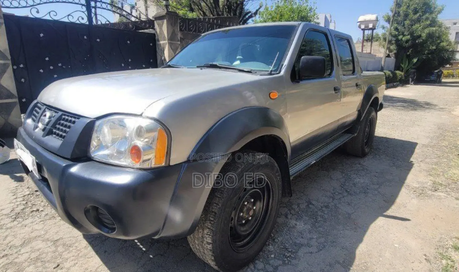 Nissan NP300 2007 Gray